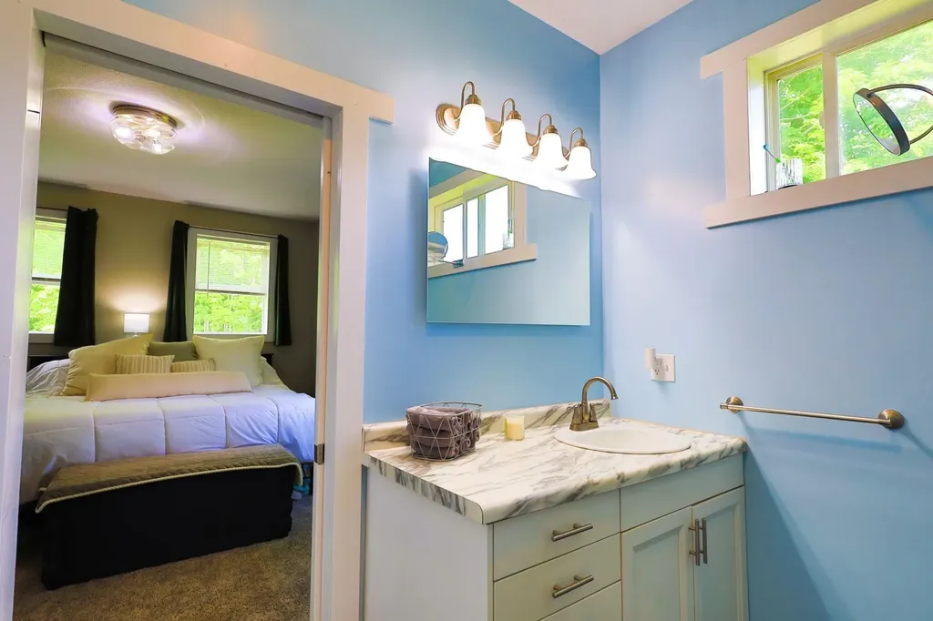 288 Cayo Drive Hanover Township MI 49620