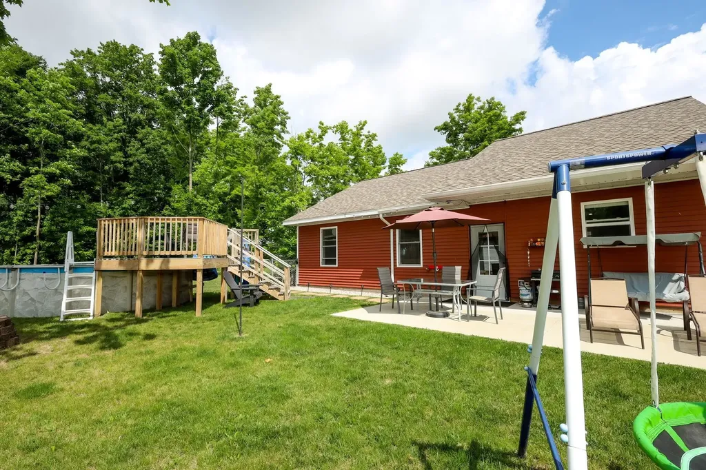 288 Cayo Drive Hanover Township MI 49620