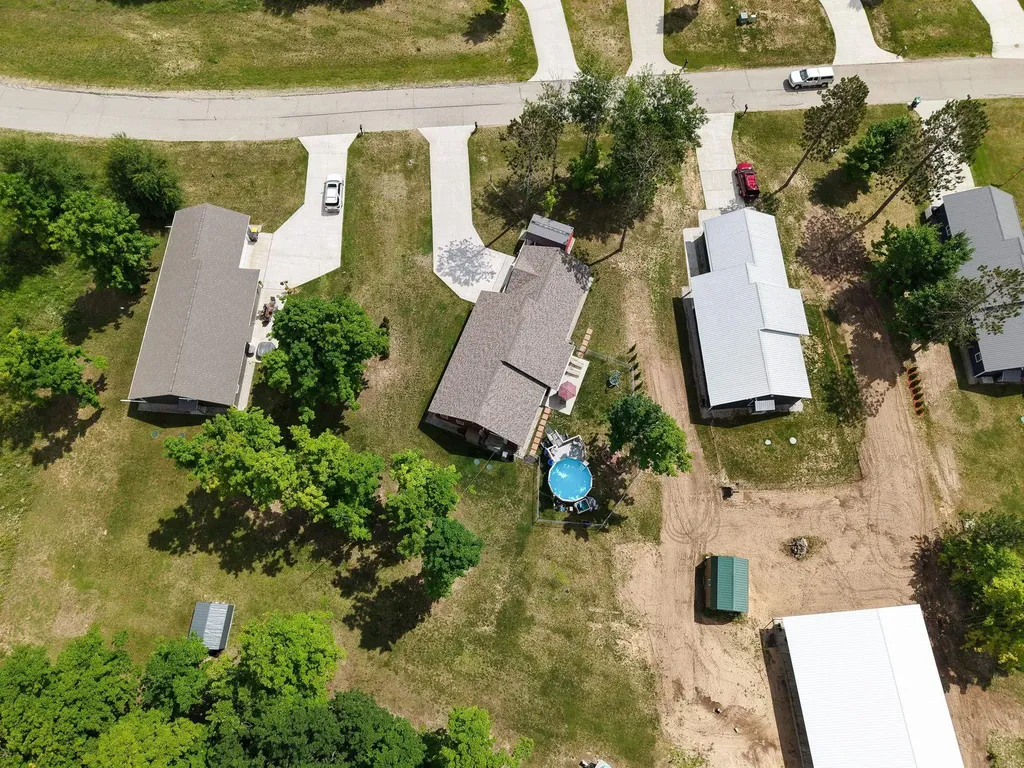 288 Cayo Drive Hanover Township MI 49620