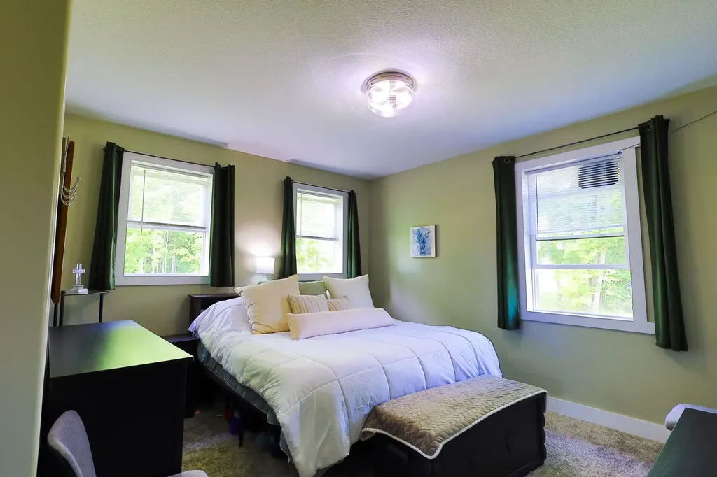 288 Cayo Drive Hanover Township MI 49620