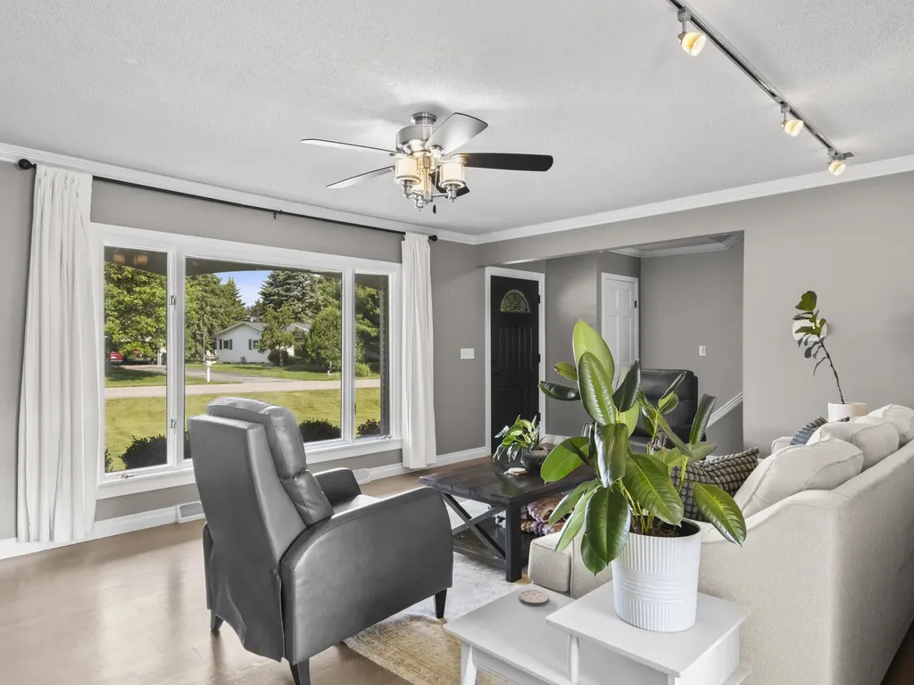 4434 Ridgemoor Drive Garfield Charter Township MI 49684