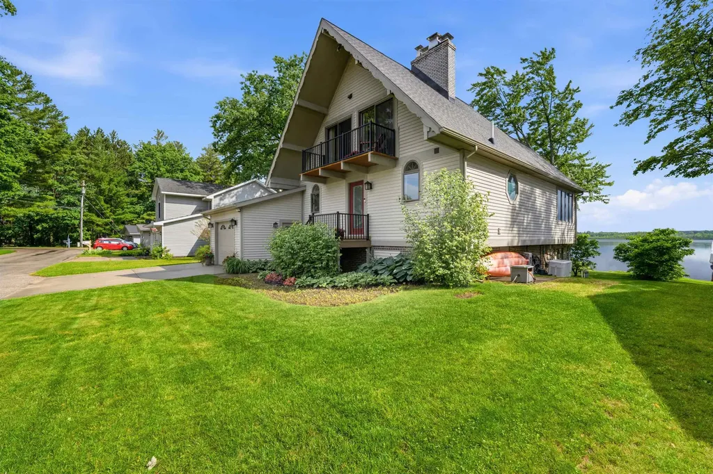 225 W Lake Drive Cherry Grove Township MI 49601
