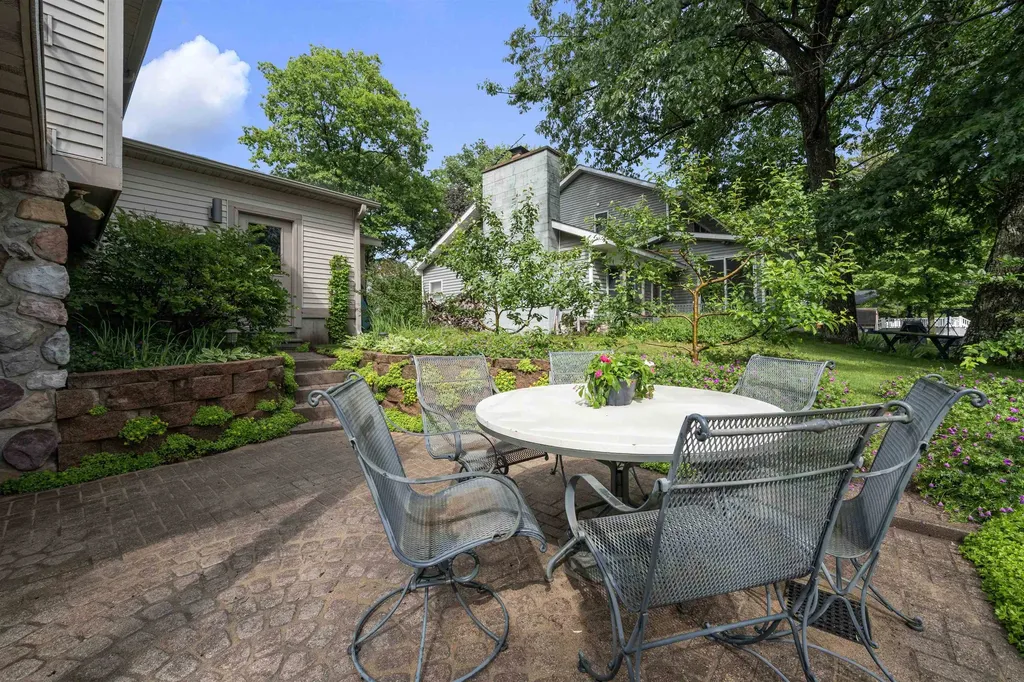 225 W Lake Drive Cherry Grove Township MI 49601