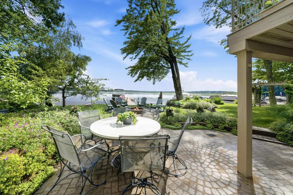 225 W Lake Drive Cherry Grove Township MI 49601
