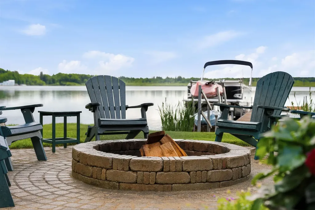 225 W Lake Drive Cherry Grove Township MI 49601