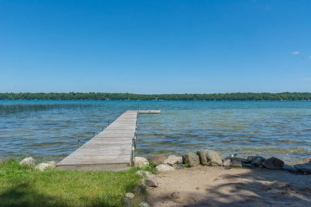 530 E Harbor Highway Cleveland Township MI 49664