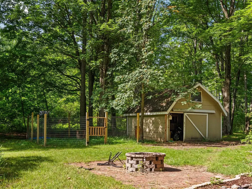3527 S 31 Road Selma Township MI 49601