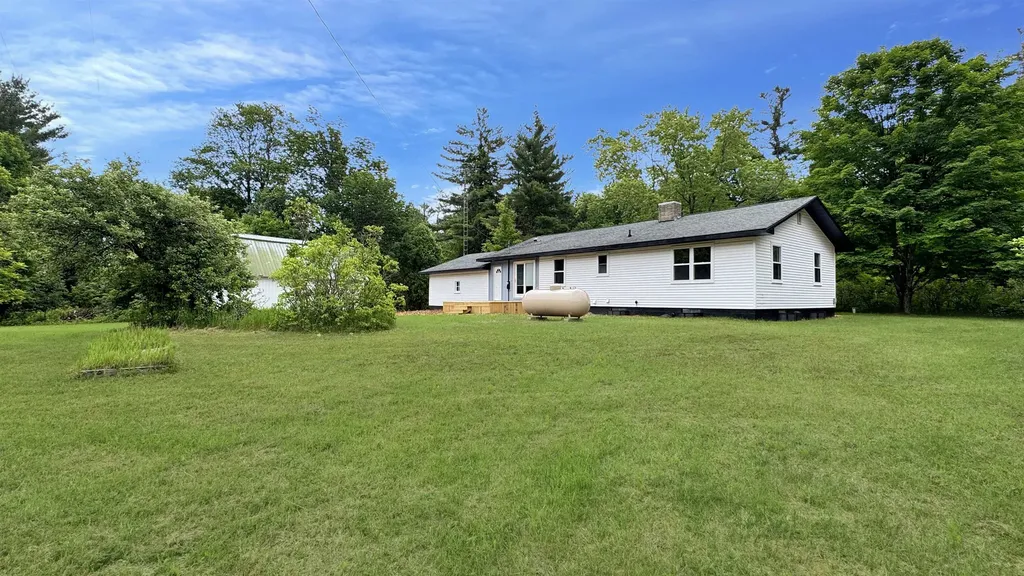 3403 E 34 Road Selma Township MI 49601