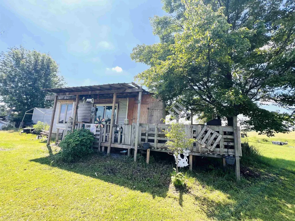 111 Eastland Drive Rose Lake Township MI 49655