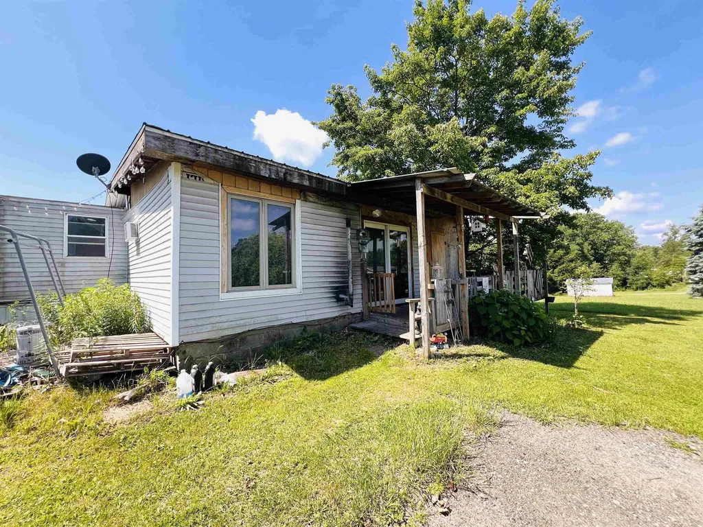 111 Eastland Drive Rose Lake Township MI 49655