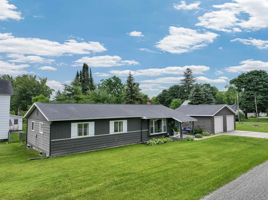 506 Prospect Street Lake City City MI 49651