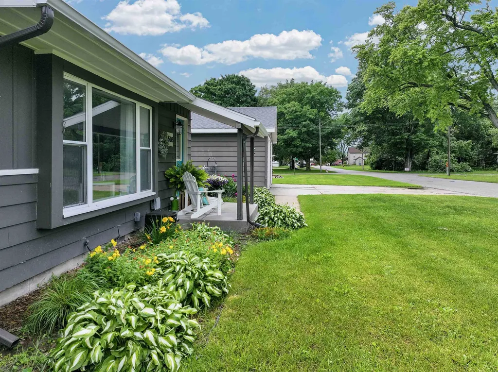 506 Prospect Street Lake City City MI 49651