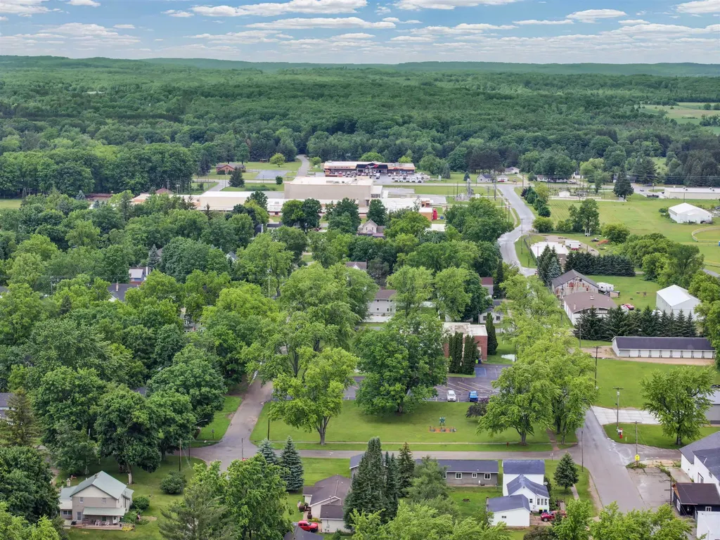 506 Prospect Street Lake City City MI 49651