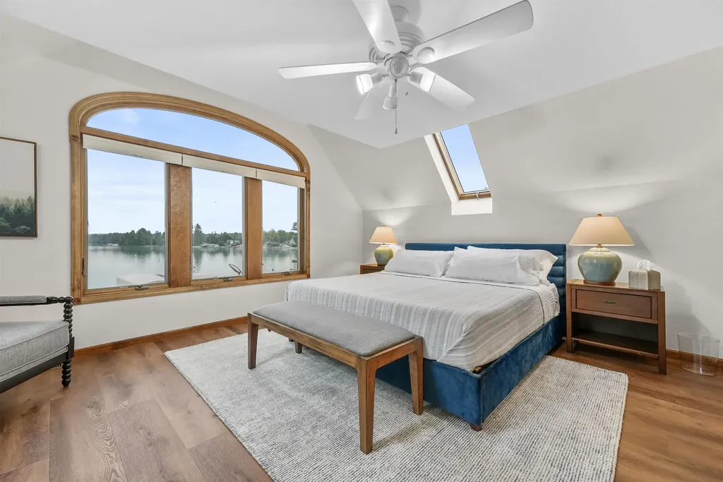 12511 SW Torch Lake Drive Milton Township MI 49676