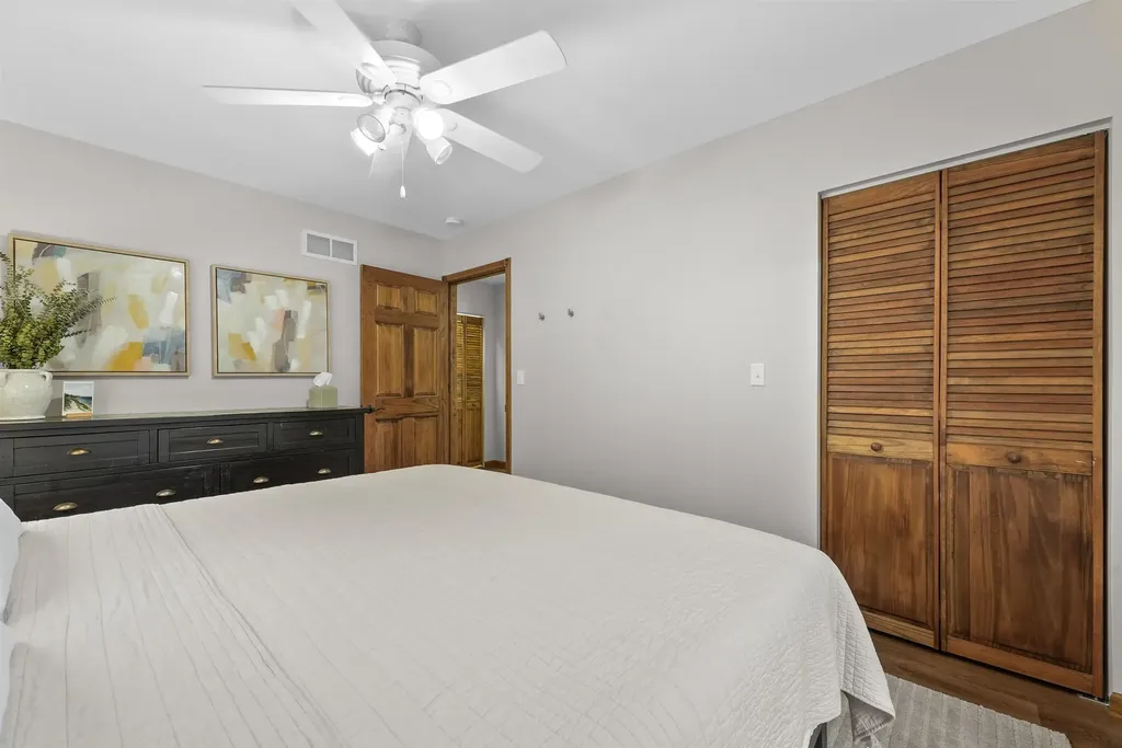 12511 SW Torch Lake Drive Milton Township MI 49676