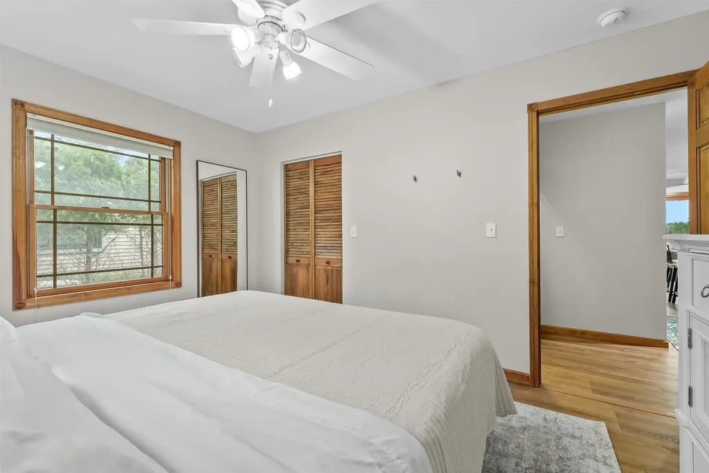 12511 SW Torch Lake Drive Milton Township MI 49676