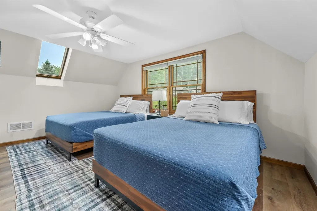 12511 SW Torch Lake Drive Milton Township MI 49676