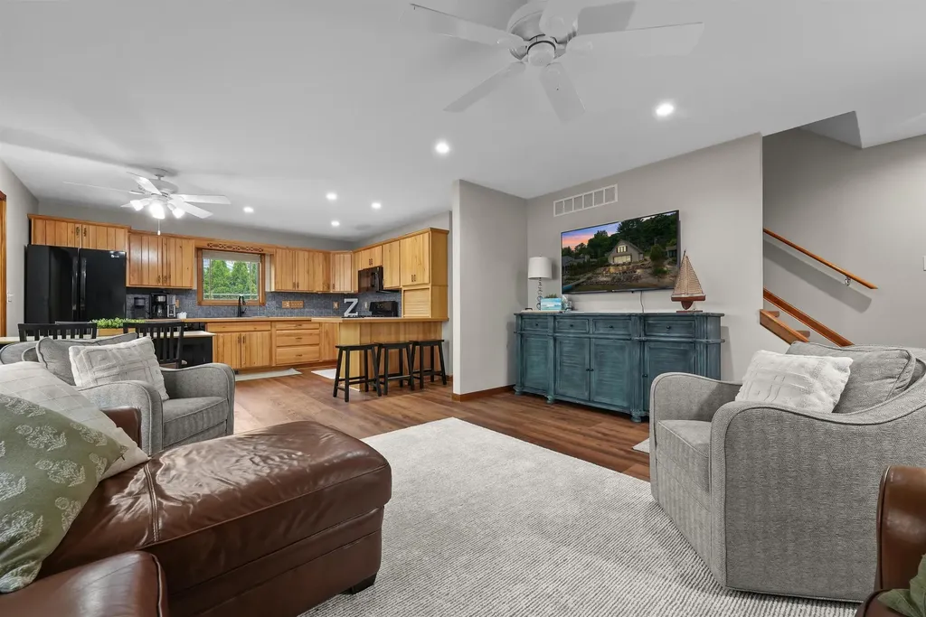 12511 SW Torch Lake Drive Milton Township MI 49676