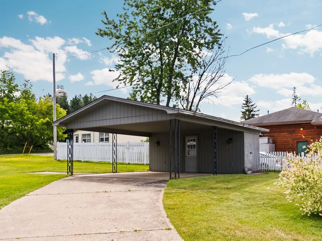 106 N Brownson Paradise Township MI 49649