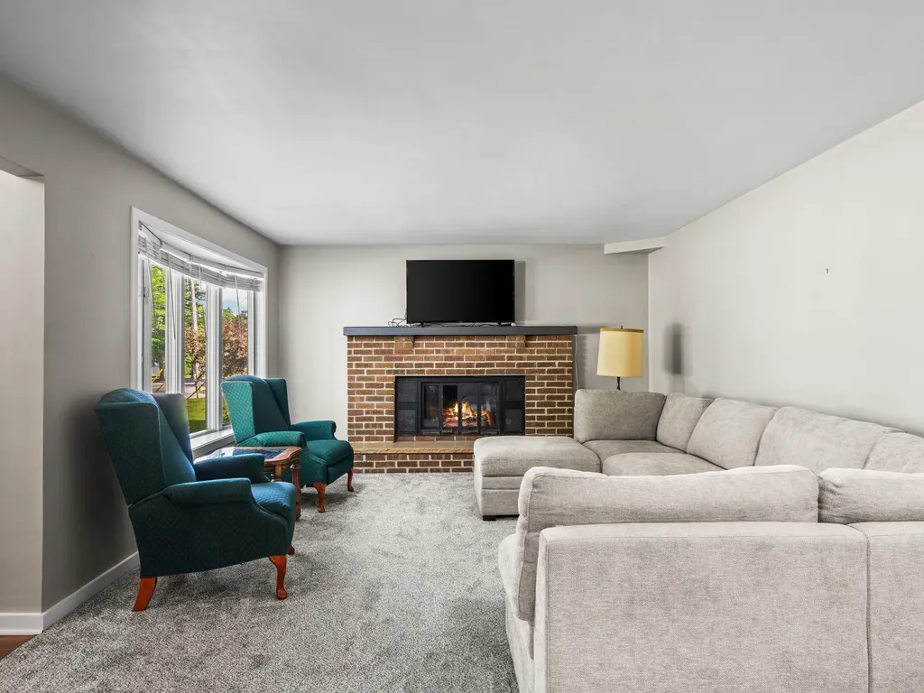 106 N Brownson Paradise Township MI 49649