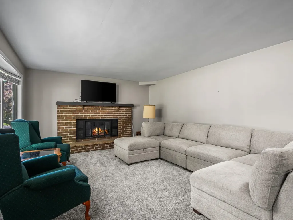 106 N Brownson Paradise Township MI 49649