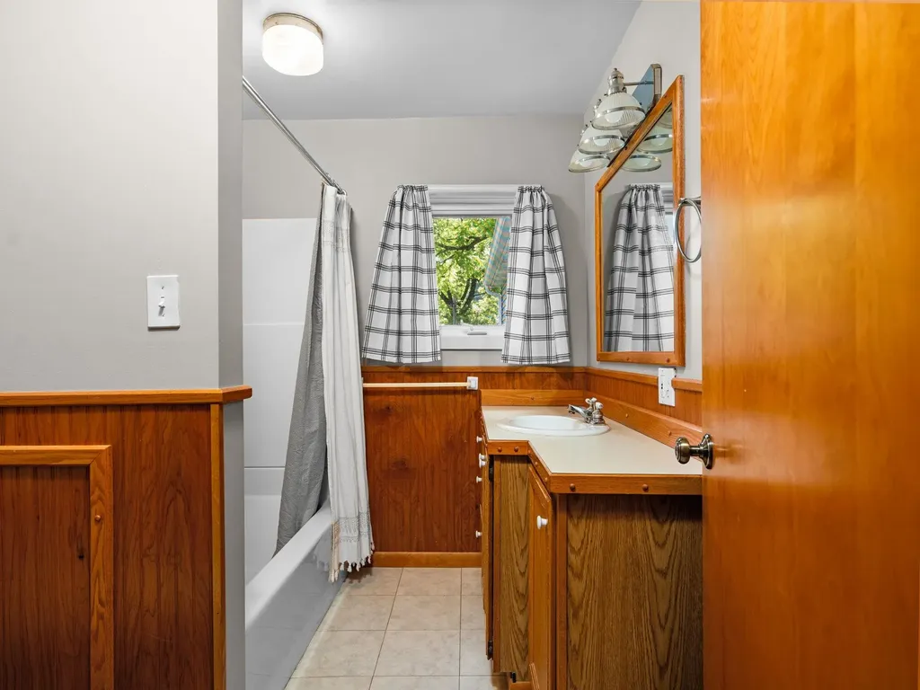 106 N Brownson Paradise Township MI 49649