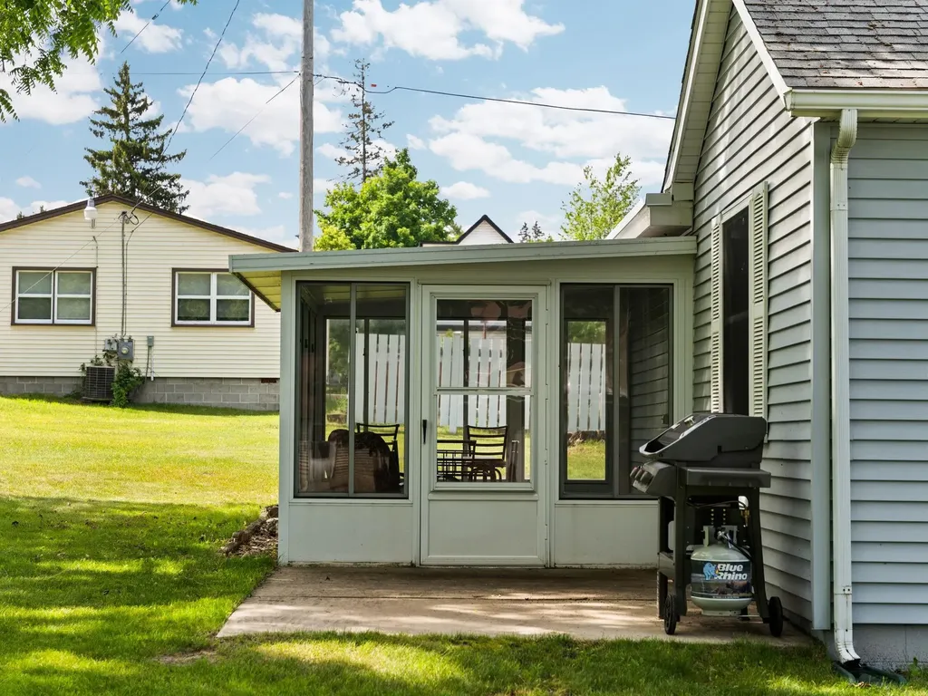 106 N Brownson Paradise Township MI 49649