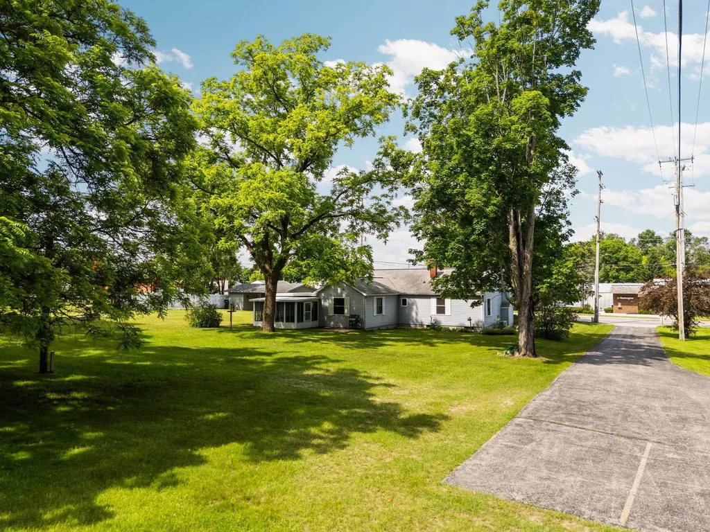 106 N Brownson Paradise Township MI 49649