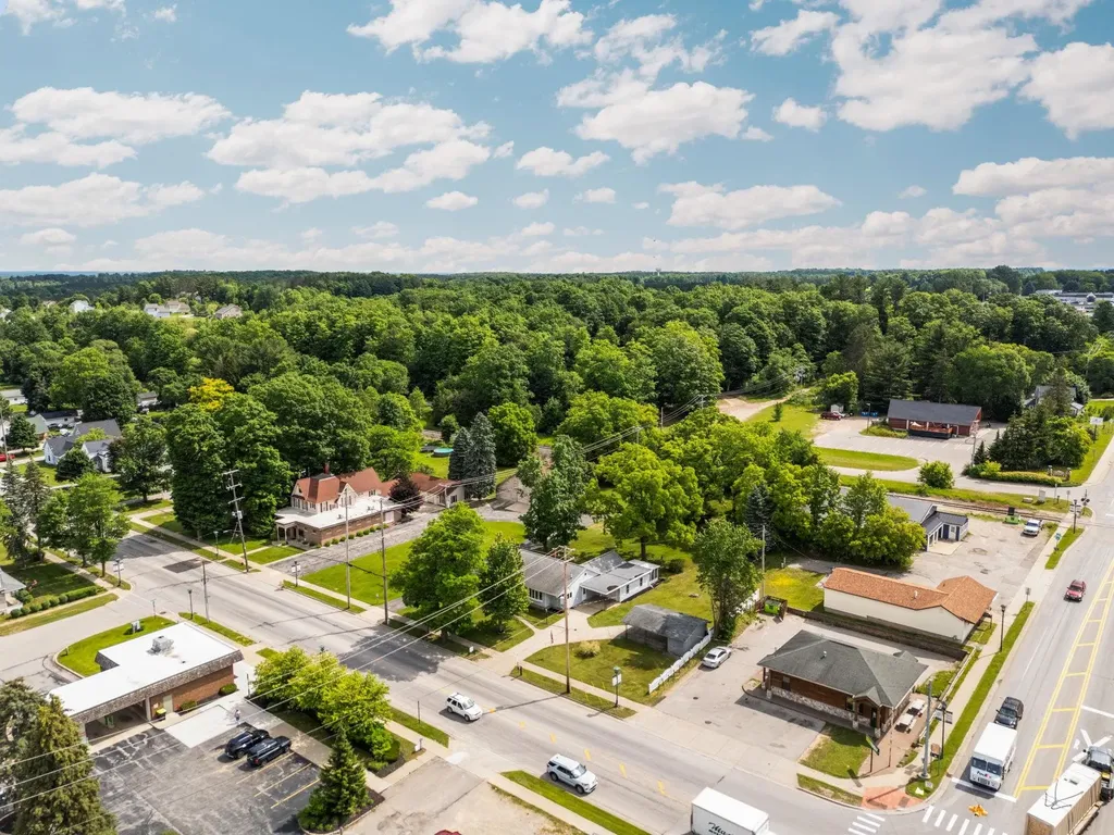 106 N Brownson Paradise Township MI 49649