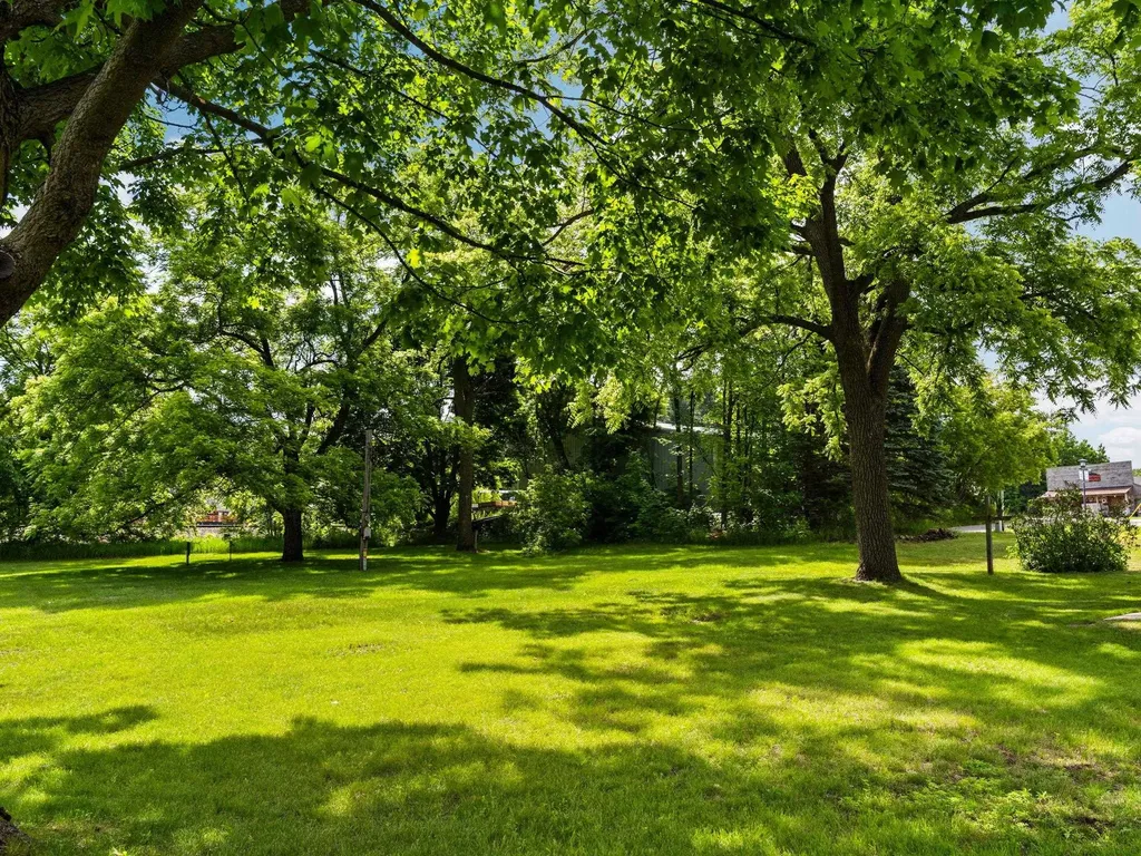 106 N Brownson Paradise Township MI 49649
