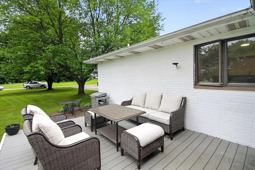 150 Doral Drive Clam Lake Township MI 49601