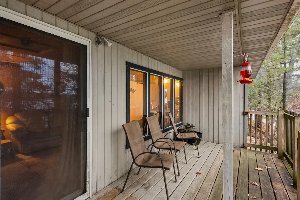 4411 Lakeview Trail East Bay Township MI 49696