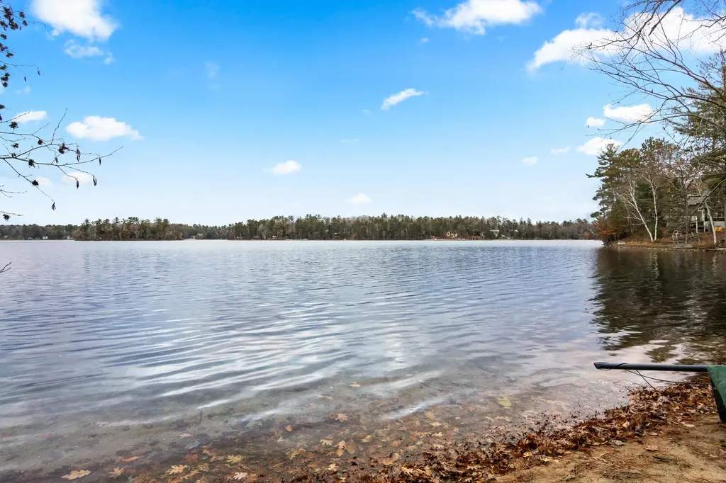 4411 Lakeview Trail East Bay Township MI 49696