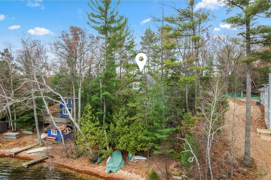 4411 Lakeview Trail East Bay Township MI 49696