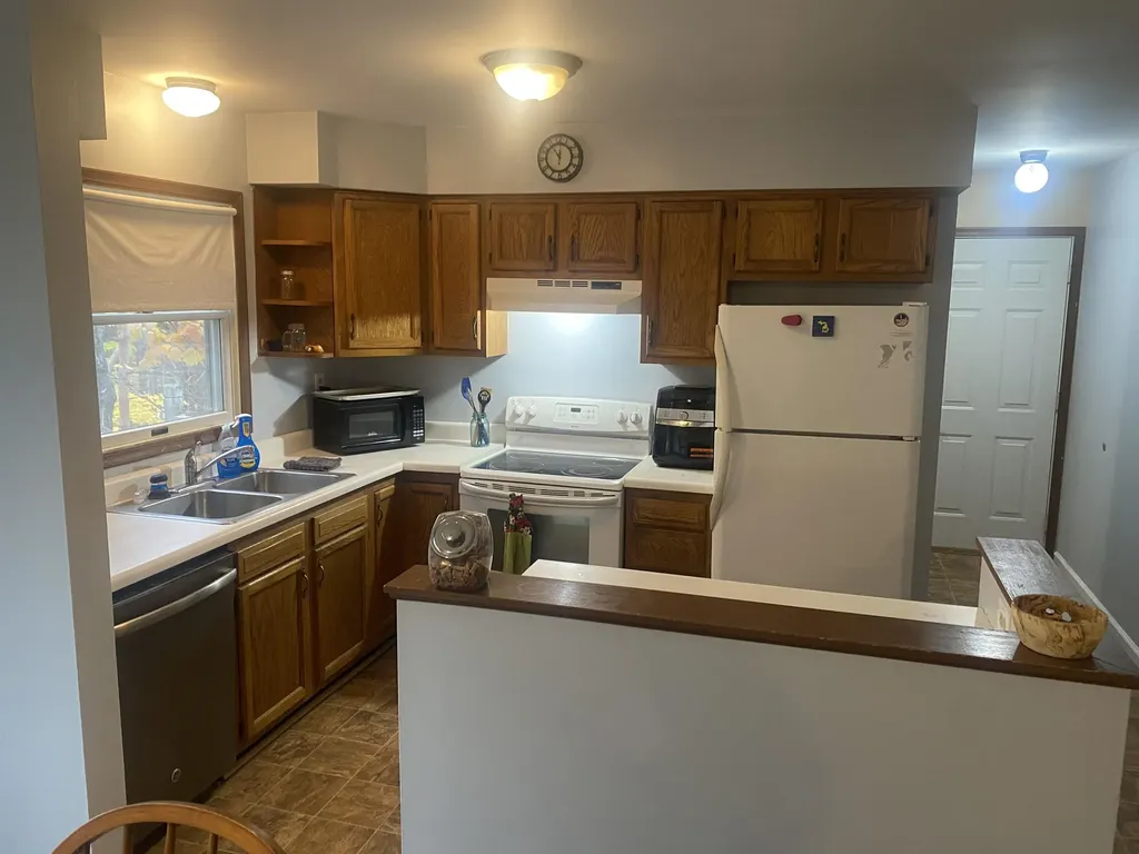 12134 Jonathon Drive Milton Township MI 49676