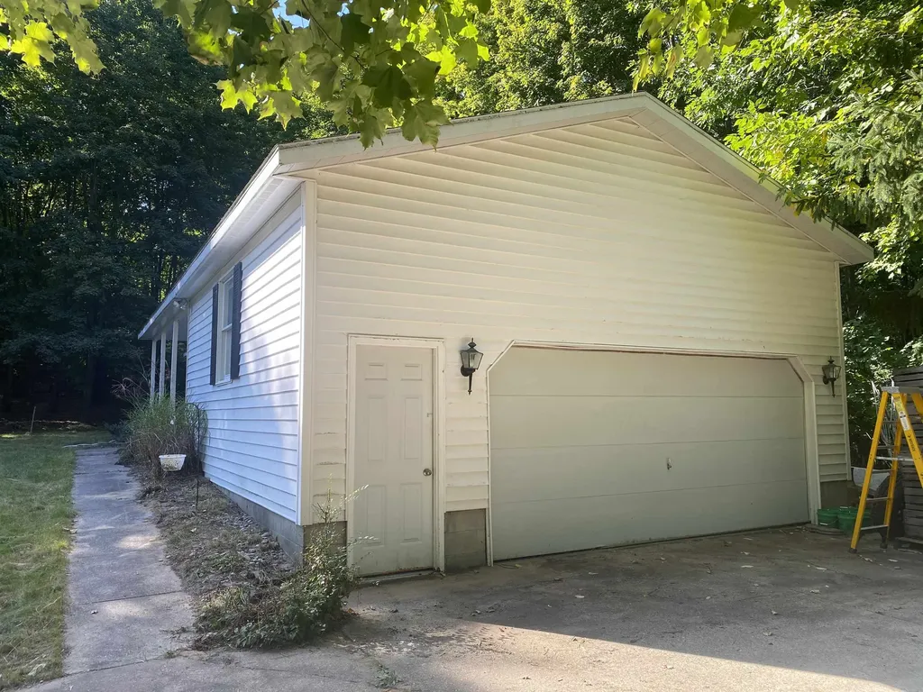 12134 Jonathon Drive Milton Township MI 49676