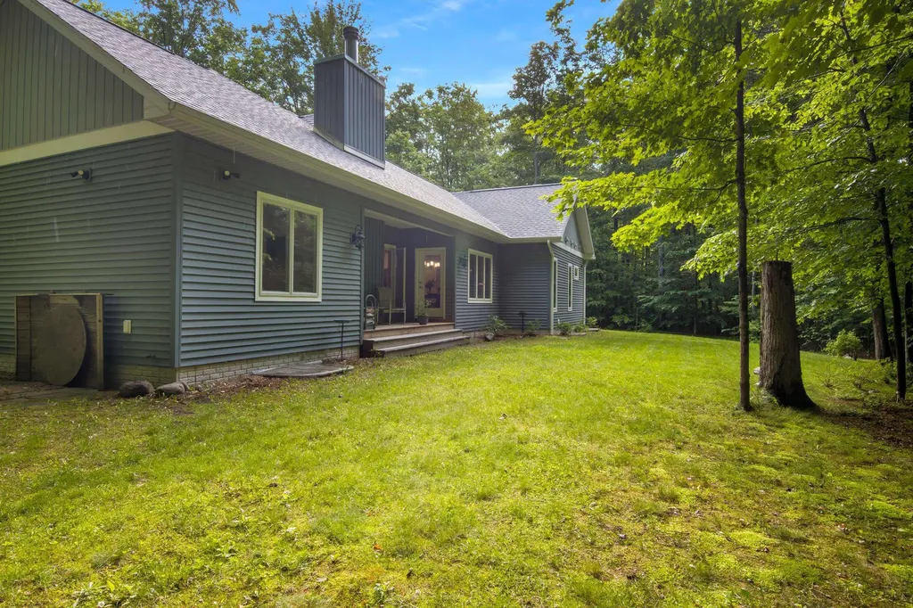 8490 Reynolds Road Almira Township MI 49684
