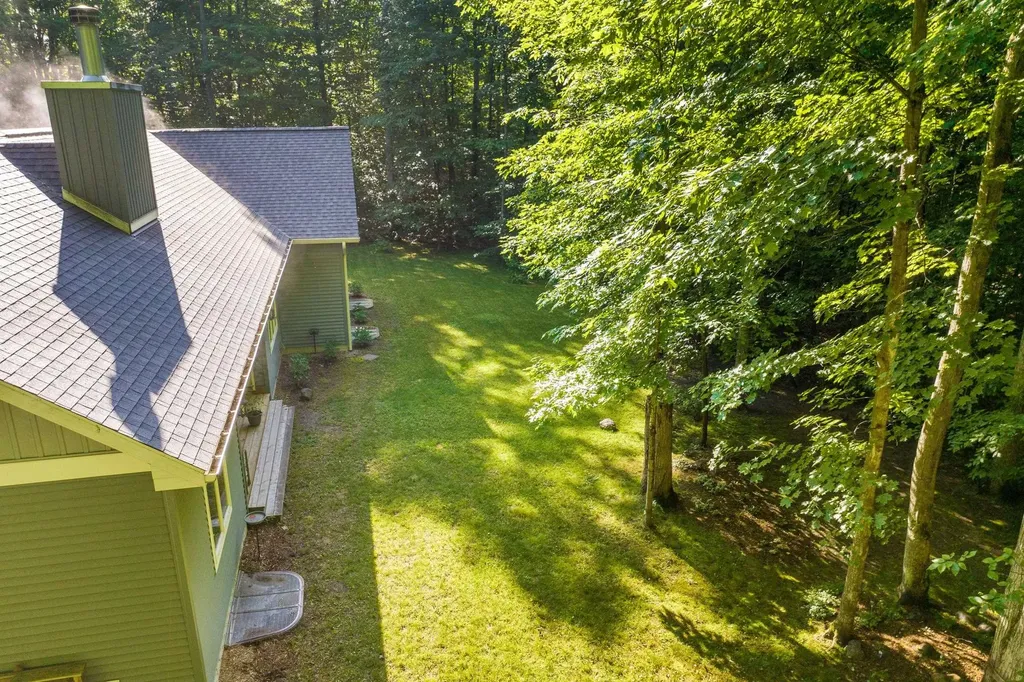 8490 Reynolds Road Almira Township MI 49684