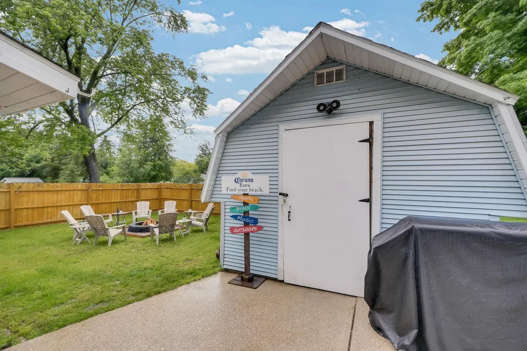 6008 W Park Street Caldwell Township MI 49651
