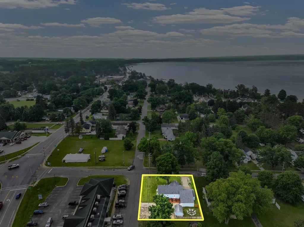 6008 W Park Street Caldwell Township MI 49651