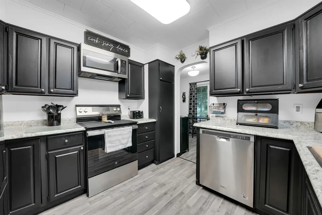 6008 W Park Street Caldwell Township MI 49651
