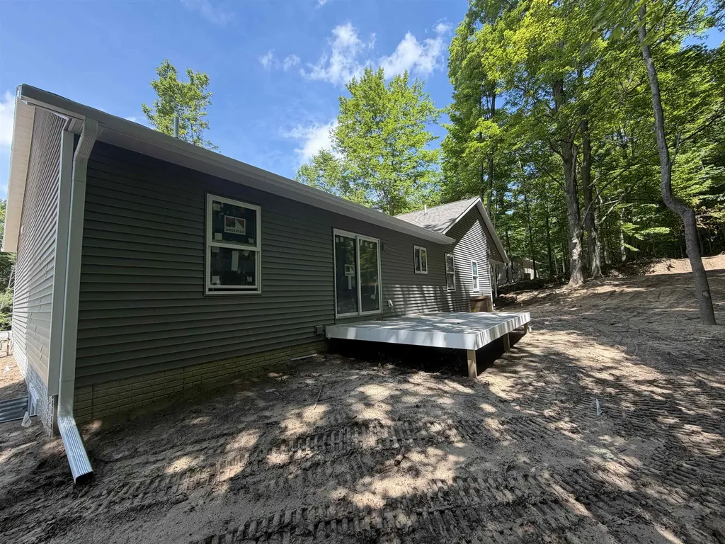 1118 Birmley Estates Drive Garfield Charter Township MI 49696