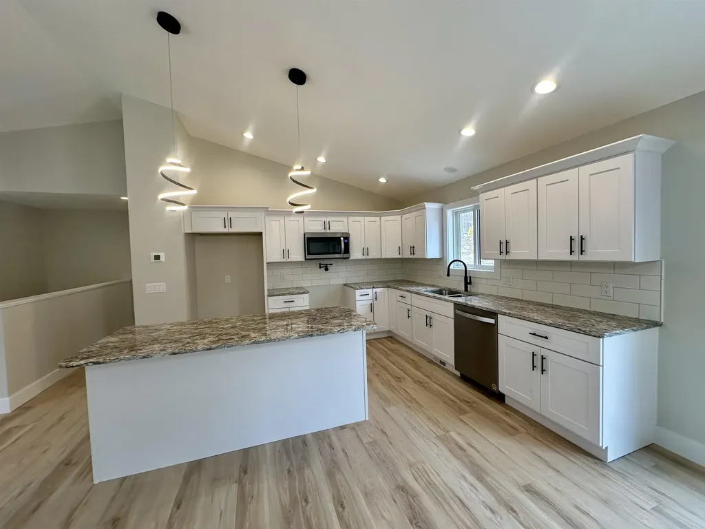 1118 Birmley Estates Drive Garfield Charter Township MI 49696