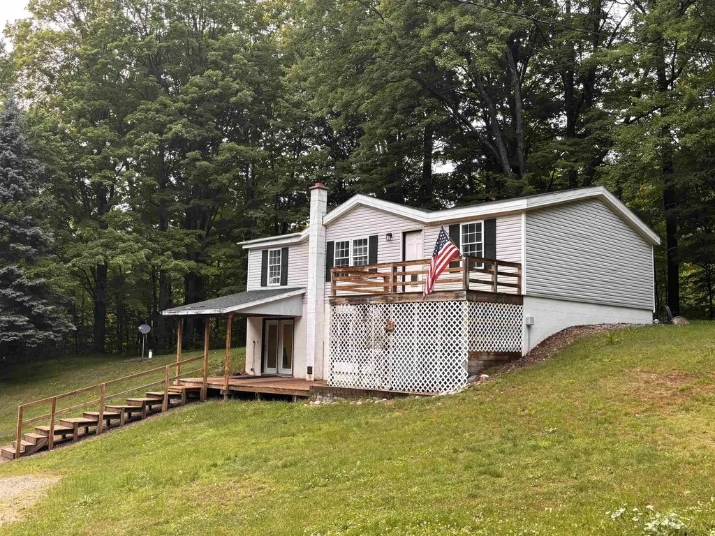 3865 Blueberry Lane Homestead Township MI 49640