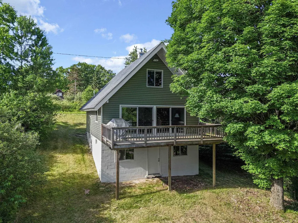 7192 Skylark Lane Slagle Township MI 49601