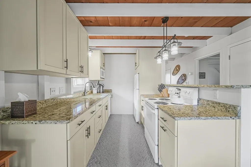 7192 Skylark Lane Slagle Township MI 49601