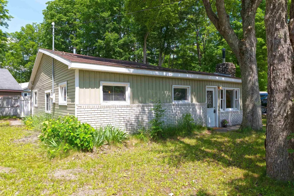 13765 Sunburry Road NE Blue Lake Township MI 49646
