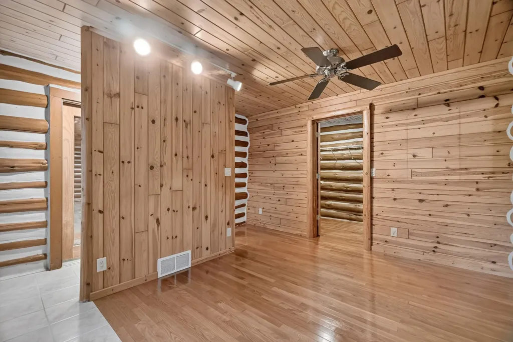 5885 Cedar Valley Road Long Lake Township MI 49684