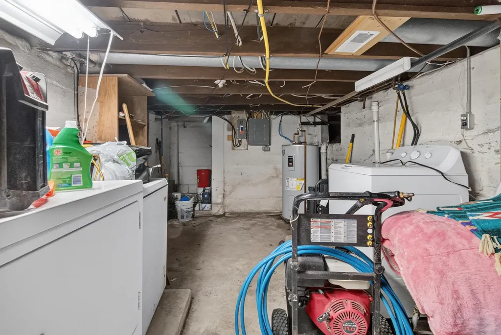 5885 Cedar Valley Road Long Lake Township MI 49684