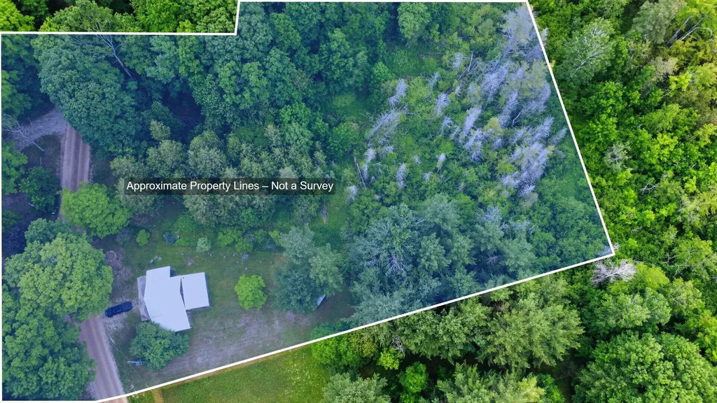 5885 Cedar Valley Road Long Lake Township MI 49684